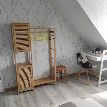 Fee Morgane - Chambres Saint-Coulomb Exterior foto
